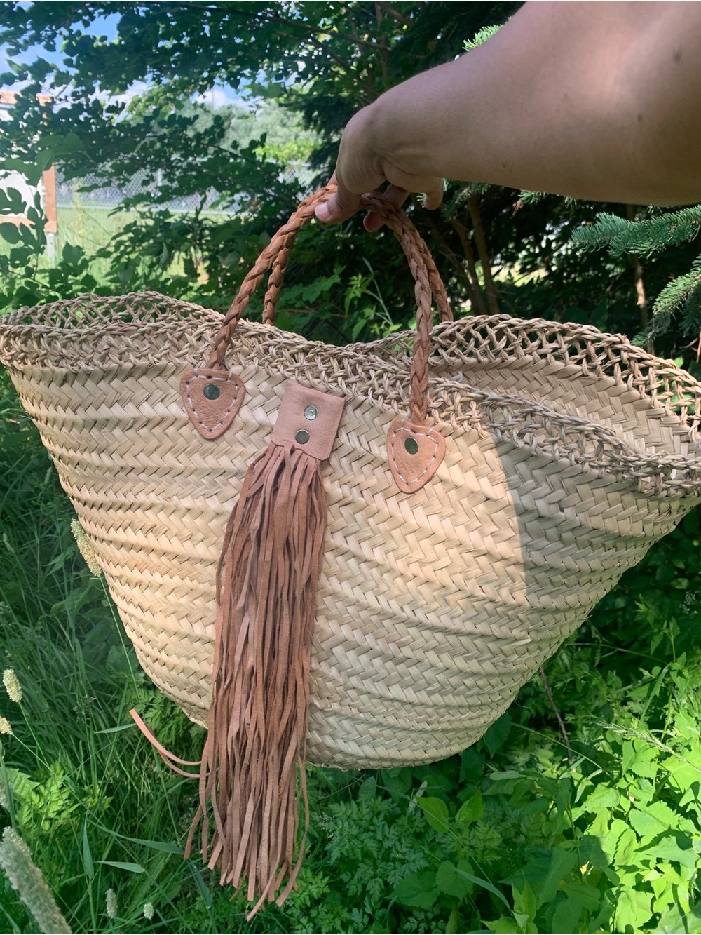 NWT Handwoven tote basket bag - wicker basket bag - woven bag - beach bag